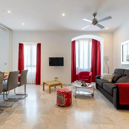 Puerta Jerez Apartment Seville